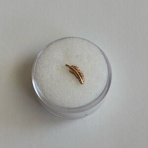 14k Solid Rose Gold Feather Quill from Junipurr - Right Orientation